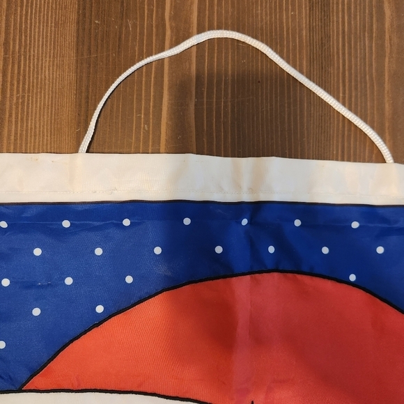 Vintage Avon Santa Claus Banner/Flag - Indoor Outdoor 21" x 29" Christmas Flag - Picture 6 of 12